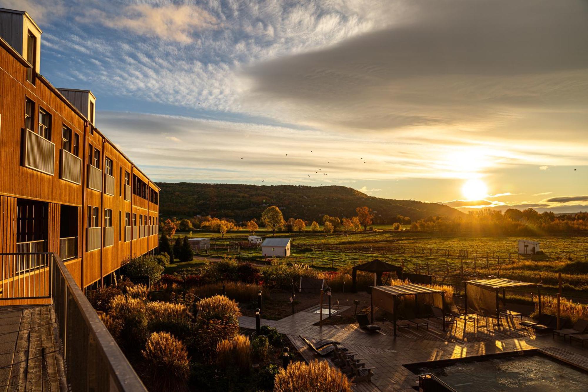 Hotel & Spa Le Germain Charlevoix Baie-Saint-Paul Exteriér fotografie